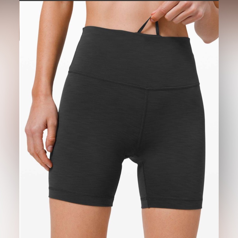 Lululemon Wunder Train High Rise Short Size 6 Drawcord Athletic Stretch Training